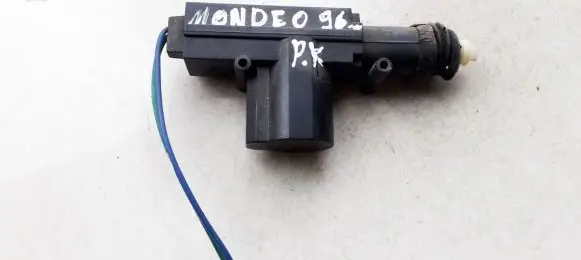 Ford Mondeo MK I Central locking motor 