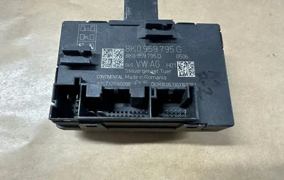 Audi A4 S4 B8 8K Door control unit/module 8K0959795G