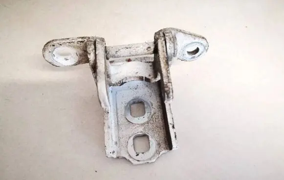 Opel Insignia A Rear door lower hinge