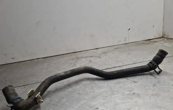 Volkswagen PASSAT B3 Engine coolant pipe/hose 357121109