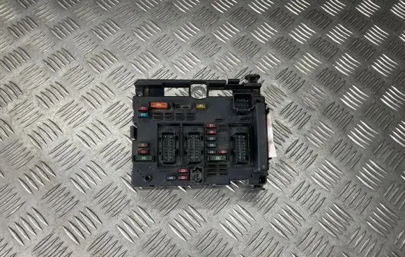Peugeot 307 Comfort/convenience module 9650664080 35312855