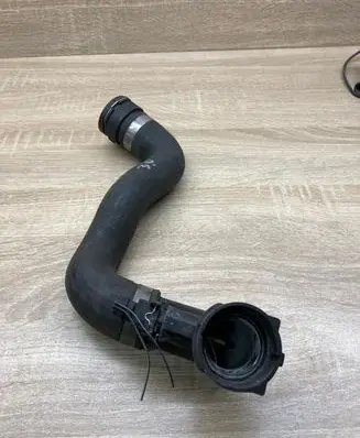 BMW X3 E83 Engine coolant pipe/hose 1436373 X3M54