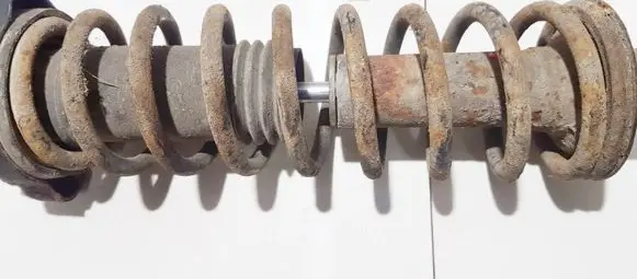 Mitsubishi Carisma Rear coil spring