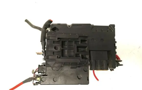 Mercedes-Benz C W204 Fuse module A2075402750