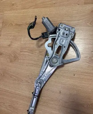 Mercedes-Benz CLK A208 C208 Front door window regulator with motor 119378 119378XXX 0130821723