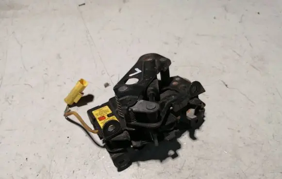 BMW 5 F10 F11 Engine bonnet/hood lock/catch 7207579