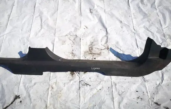 Opel Astra H Front sill trim cover 13113979