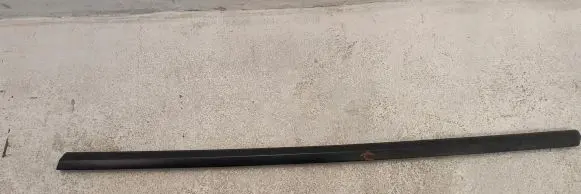 Tesla Model 3 Front door trim (molding) 1080681-01-I