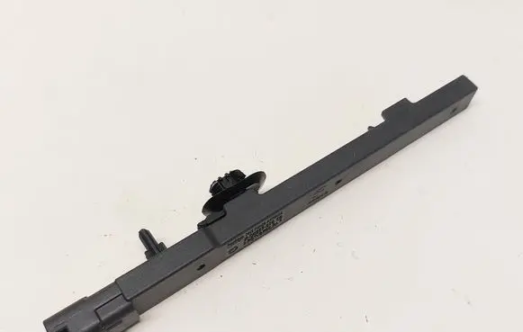 Opel Astra L Keyless system antenna 9824885480