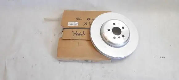 BMW 5 G30 G31 Front brake disc 6860909