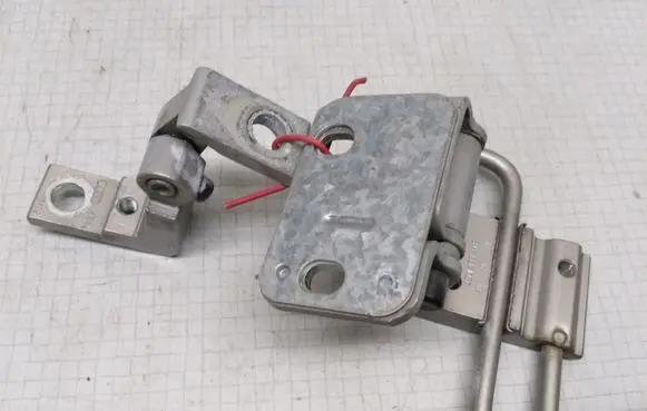 Audi A3 S3 8L Rear door hinge set 4B0833411E