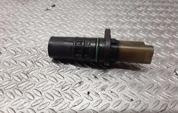 Renault Koleos I Crankshaft position sensor 8200668500