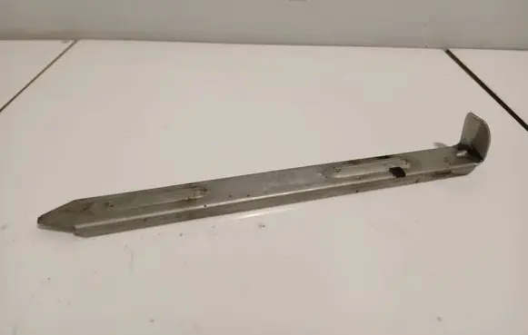 Volvo V70 Headlight/headlamp mounting bracket 30678340