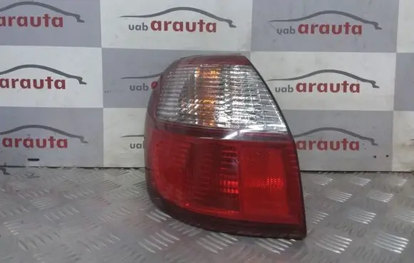 Subaru Legacy Rear/tail lights 4835A R1288 7447