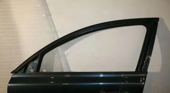Volvo V50 Front door