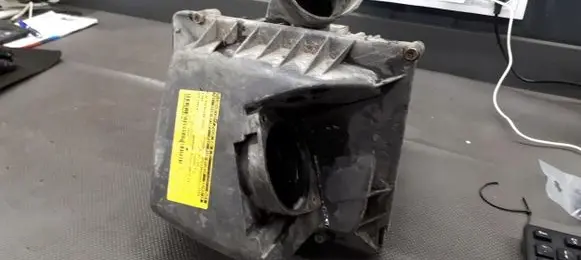 Fiat Multipla Air filter box 46785135