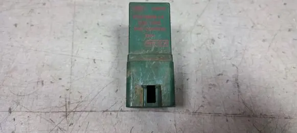 Ford Escort Other relay 93AG8C616CA