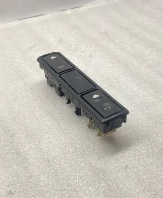 BMW 3 E36 Electric window control switch 1387857