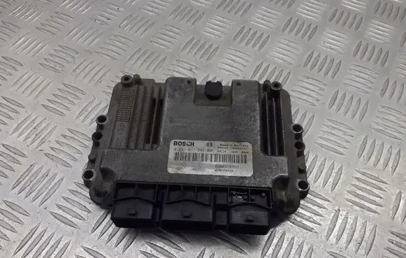 Renault Megane II Engine control unit/module ECU 8200310863