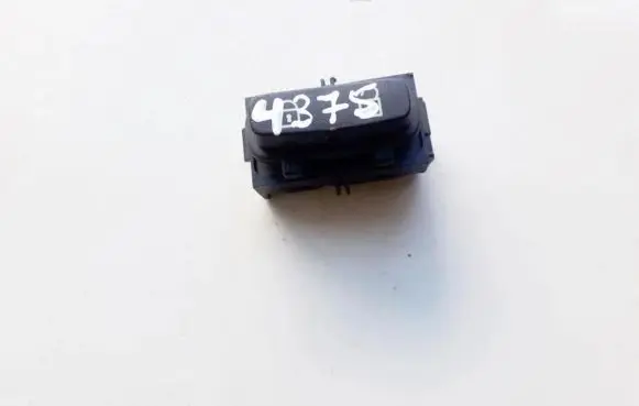 Volvo V70 Central locking switch button 30710476
