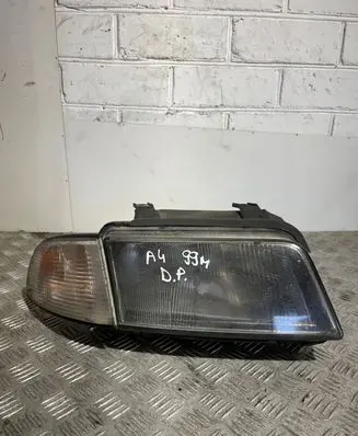 Audi A4 S4 B5 8D Headlight/headlamp 8D0941004E 0301094202 1852912100