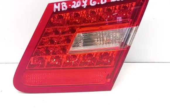 Mercedes-Benz E A207 Tailgate rear/tail lights A2078200464 542502 782004