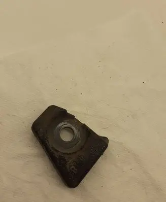 Honda Civic Engine mounting bracket
