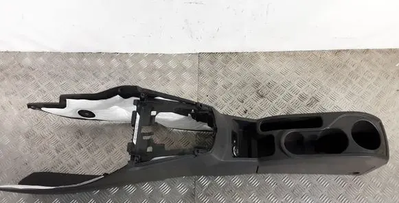 Ford Ecosport Center console