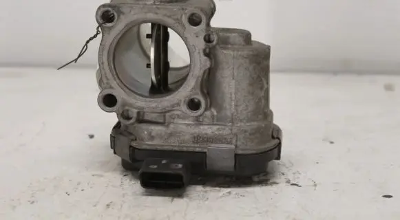 Peugeot Partner Throttle valve 9673534480