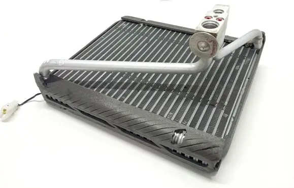 Air conditioning (A/C) radiator (interior)