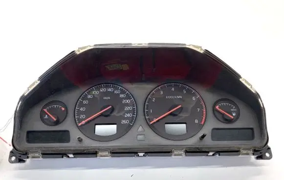 Volvo V70 Speedometer (instrument cluster) 9499668