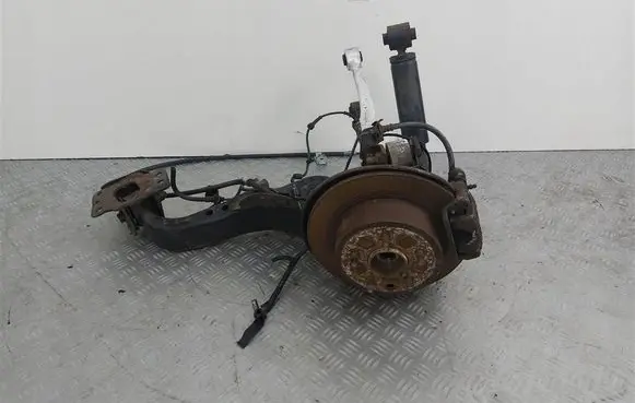 Nissan Qashqai Stub axle 