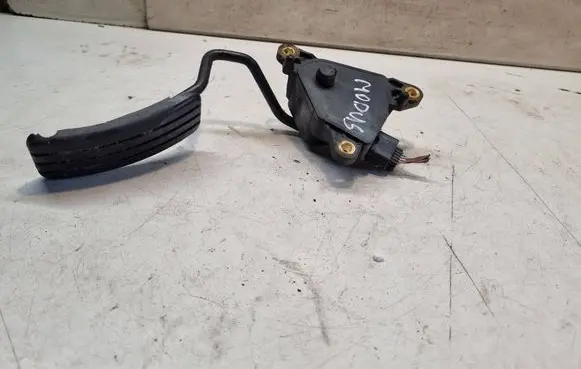 Renault Modus Accelerator throttle pedal 8200139322 1839B 00843