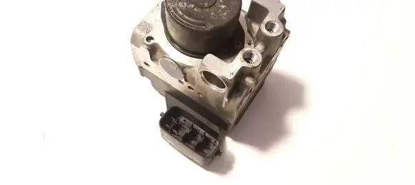 Toyota Highlander XU20 ABS Pump 4451048020 1338003010 01E034477