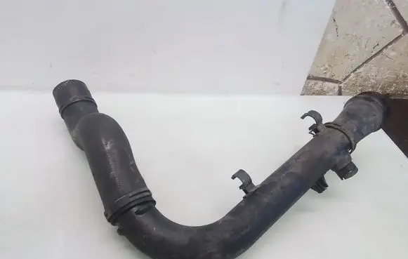 Volkswagen II LT Intercooler hose/pipe