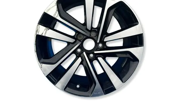 Volkswagen Tiguan R17 alloy rim 5NA601026AC