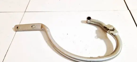 Tailgate/trunk/boot hinge