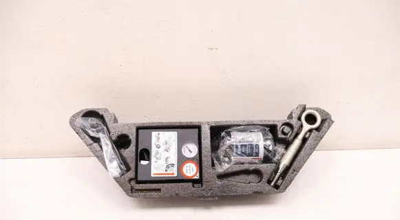 Volvo XC40 Tool set 31445789