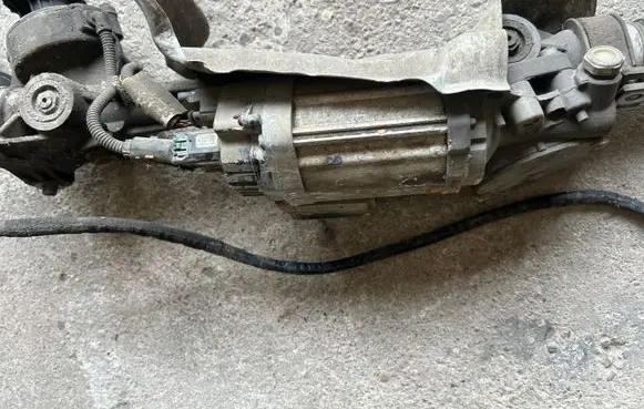 Volkswagen Eos Steering rack 7805501266
