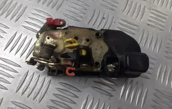 Dodge Caravan Front door lock