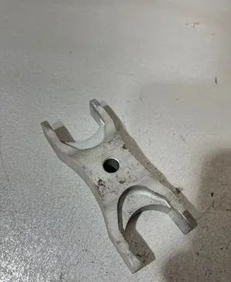 Volkswagen Caddy Fuel Injector clamp holder V160 216a