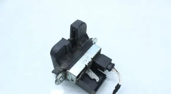 Skoda Yeti (5L) Tailgate/trunk/boot lock/catch/latch 5L6827505B