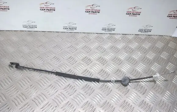Ford Focus Rear door cable line 998170
