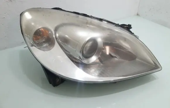 Mercedes-Benz B W245 Headlight/headlamp A1698201861