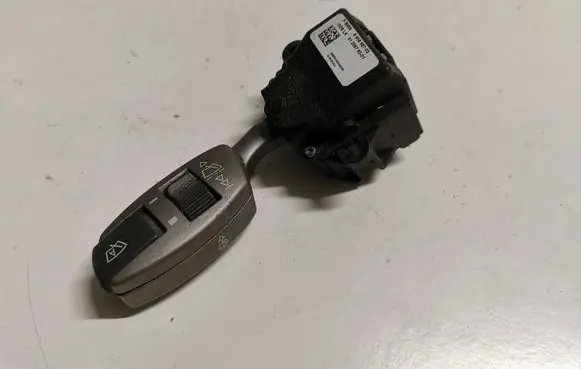 BMW 7 E65 E66 Wiper control stalk 6959987