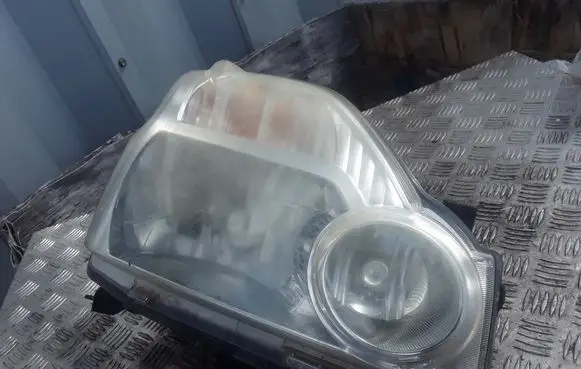Nissan X-Trail T31 Headlight/headlamp HCR598