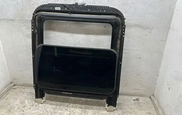 Audi A7 S7 4G Sunroof set 4G8877841