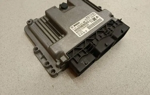 Citroen C3 Engine control unit/module 9666729680 0281030545 9807886180