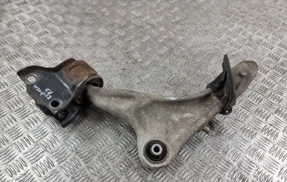 Land Rover Evoque I Front lower control arm/wishbone BJ323A052
