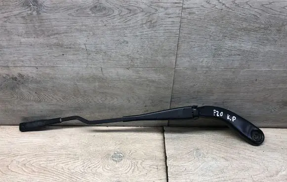 BMW 1 F20 F21 Front wiper blade arm 7239519
